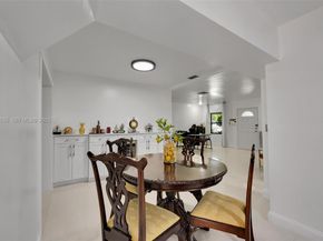462 E 39th Street, Hialeah FL 33013