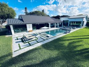 256 Hamlet Drive, Delray Beach FL 33445