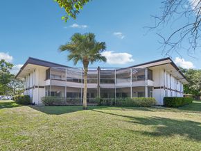 7 N Greenway N 111, Royal Palm Beach FL 33411