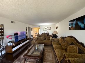 2850 Forest Hills Blvd 214, Coral Springs FL 33065