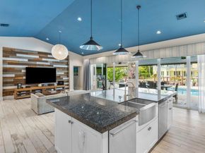 941 Dogwood Drive, Delray Beach FL 33483