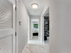 1345 NW 4th Ave, Fort Lauderdale FL 33311