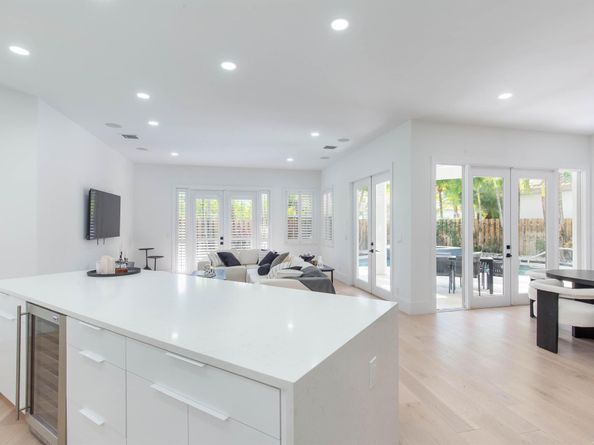 2443 Players Court, Wellington FL 33414