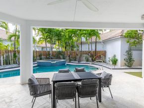 2443 Players Court, Wellington FL 33414