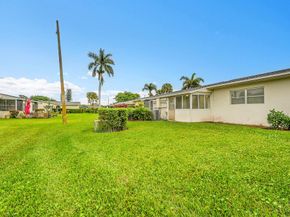 5043 Cresthaven Boulevard F, West Palm Beach FL 33415