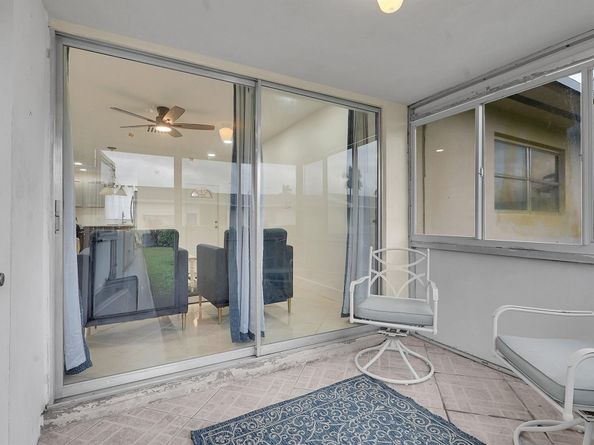 5043 Cresthaven Boulevard F, West Palm Beach FL 33415