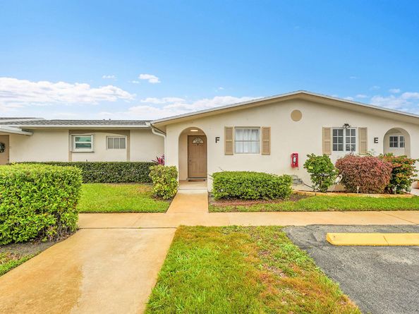 5043 Cresthaven Boulevard F, West Palm Beach FL 33415