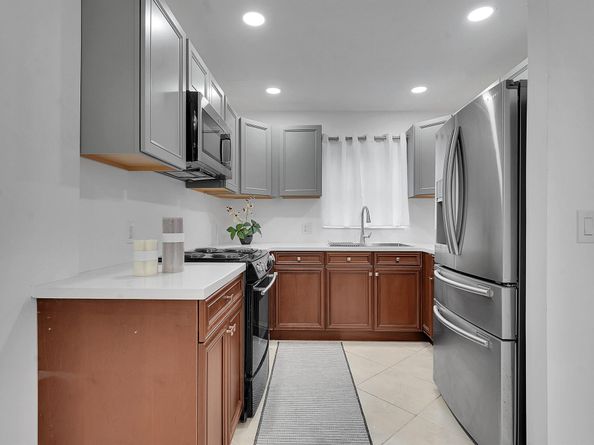 5043 Cresthaven Boulevard F, West Palm Beach FL 33415