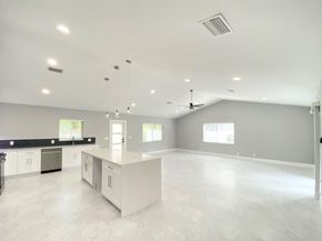 1402 NE 34th St, Oakland Park FL 33334
