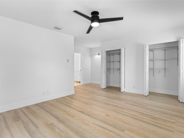1402 NE 34th St, Oakland Park FL 33334