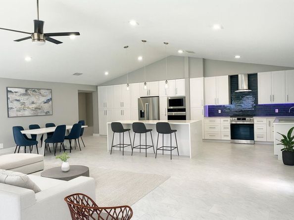 1402 NE 34th St, Oakland Park FL 33334