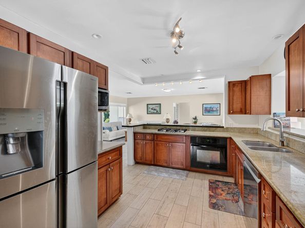 3280 Cypress Creek Dr, Lauderdale By The Sea FL 33062