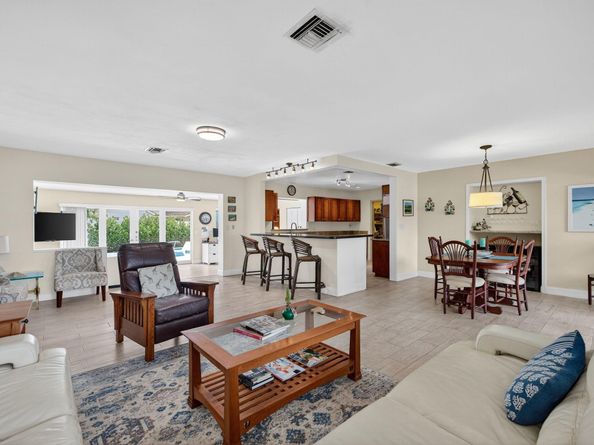 3280 Cypress Creek Dr, Lauderdale By The Sea FL 33062