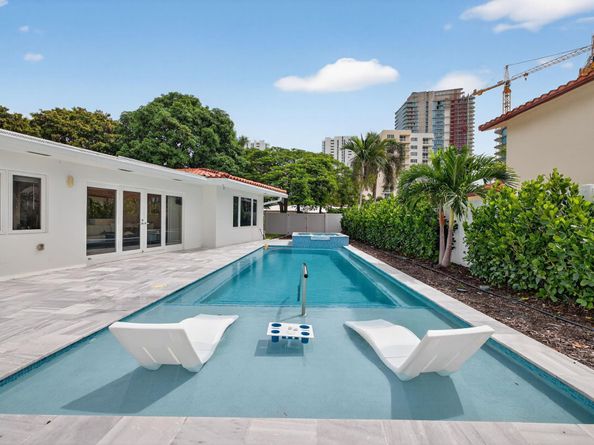 3280 Cypress Creek Dr, Lauderdale By The Sea FL 33062
