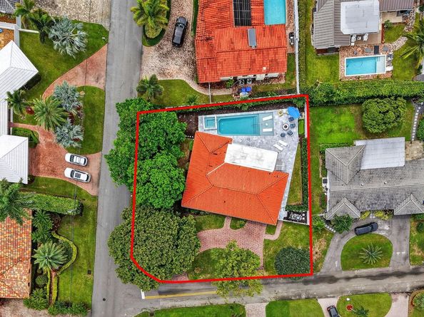 3280 Cypress Creek Dr, Lauderdale By The Sea FL 33062