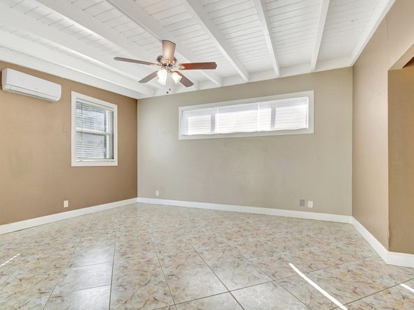 1448 Funston St, Hollywood FL 33020