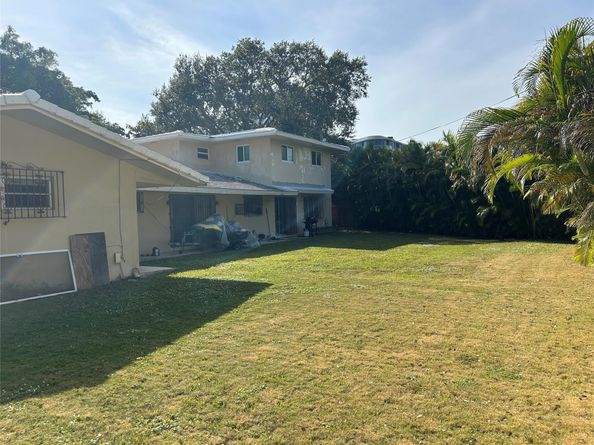 525 NE 58th St, Miami FL 33137