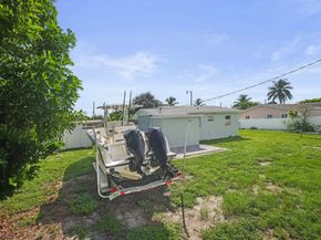 3761 NE 14th Ave, Pompano Beach FL 33064