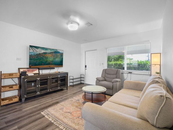 3761 NE 14th Ave, Pompano Beach FL 33064