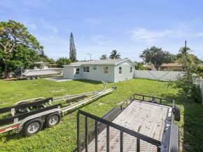 3761 NE 14th Ave, Pompano Beach FL 33064