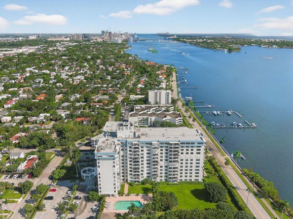 3800 Washington Road 1107, West Palm Beach FL 33405