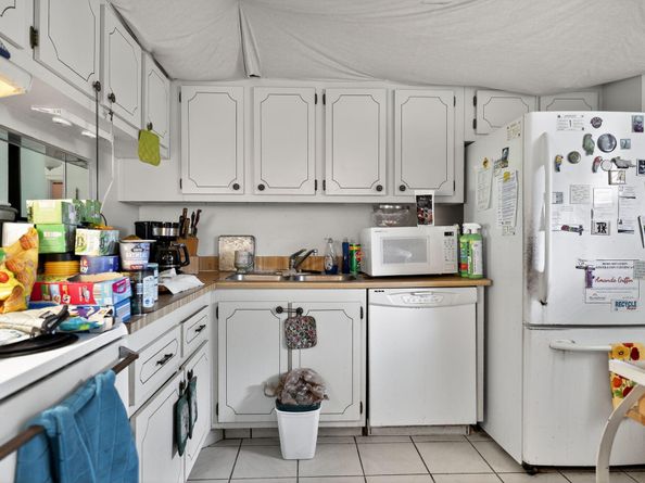 100 Lake Meryl Drive 104, West Palm Beach FL 33411