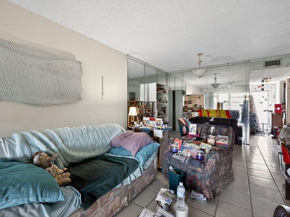 100 Lake Meryl Drive 104, West Palm Beach FL 33411