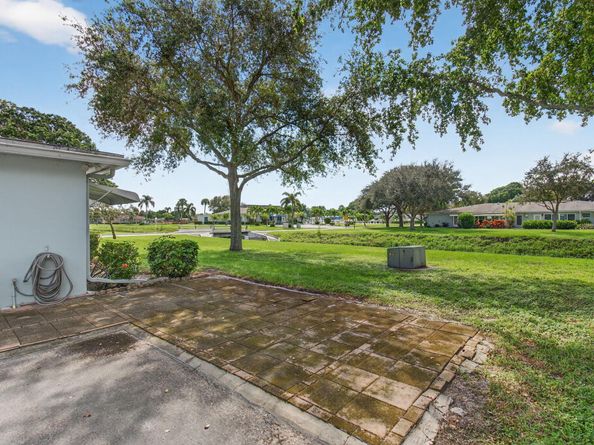 300 High Point Boulevard A, Delray Beach FL 33445