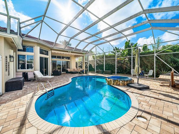 7 Island Drive, Boynton Beach FL 33436
