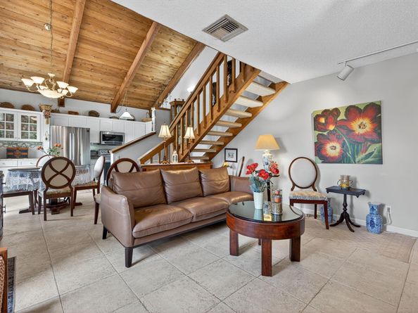 1605 S Us Highway 1 8e, Jupiter FL 33477