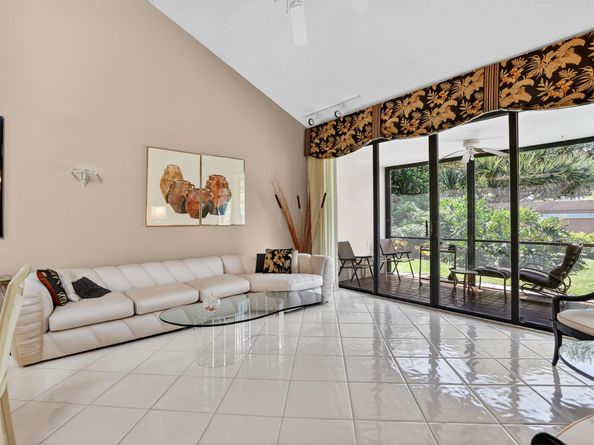 19890 Sawgrass Lane 5804, Boca Raton FL 33434