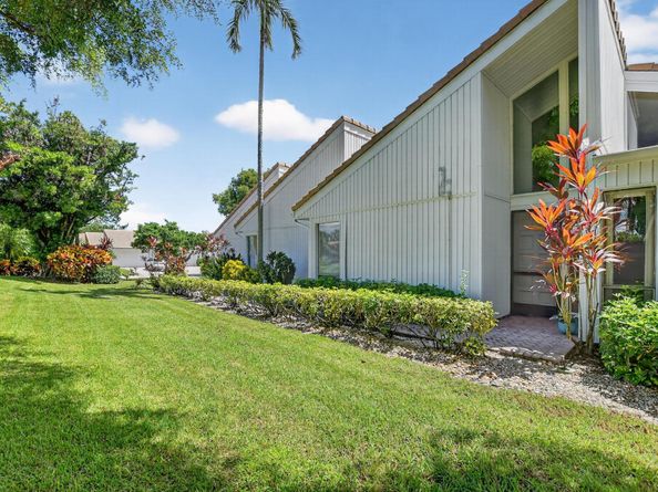 19890 Sawgrass Lane 5804, Boca Raton FL 33434