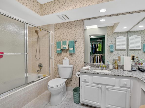 19890 Sawgrass Lane 5804, Boca Raton FL 33434