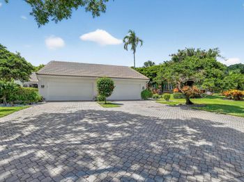 19890 Sawgrass Lane