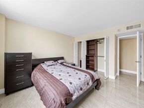 1849 S Ocean Dr 711, Hallandale Beach FL 33009