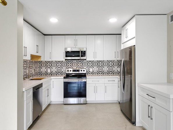 700 Waterside Drive, Hypoluxo FL 33462