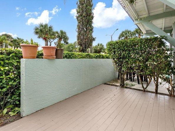 700 Waterside Drive, Hypoluxo FL 33462