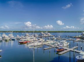 100 Lakeshore Drive 754, North Palm Beach FL 33408