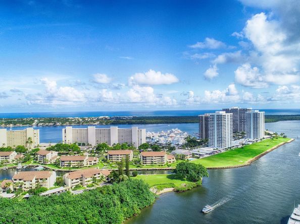 100 Lakeshore Drive 754, North Palm Beach FL 33408