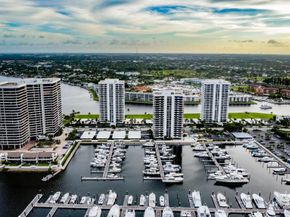 100 Lakeshore Drive 754, North Palm Beach FL 33408