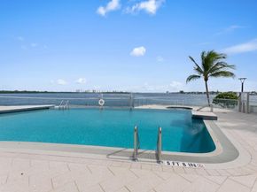 100 Lakeshore Drive 754, North Palm Beach FL 33408