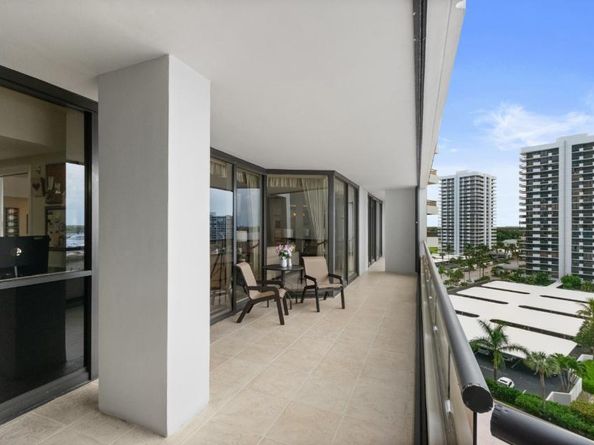 100 Lakeshore Drive 754, North Palm Beach FL 33408