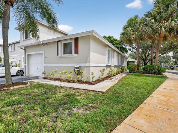 851 NW 42 Place, Deerfield Beach FL 33064