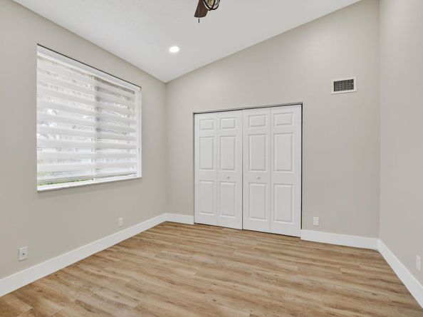 851 NW 42 Place, Deerfield Beach FL 33064