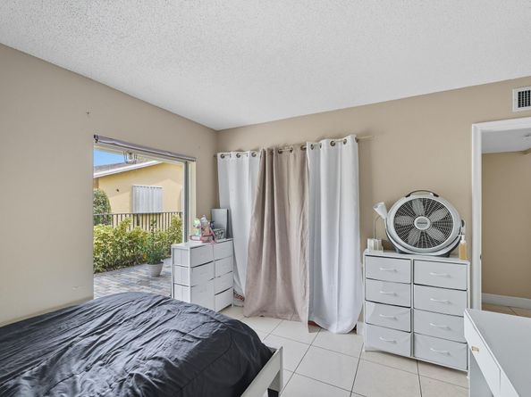 5935 Albert Road, West Palm Beach FL 33415