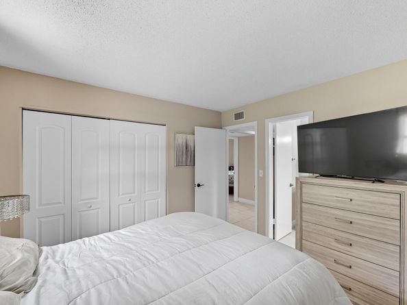 5935 Albert Road, West Palm Beach FL 33415