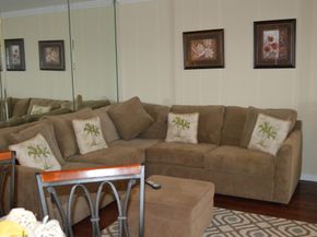 35 Dorchester B, West Palm Beach FL 33417