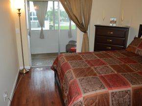 35 Dorchester B, West Palm Beach FL 33417