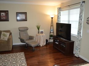 35 Dorchester B, West Palm Beach FL 33417