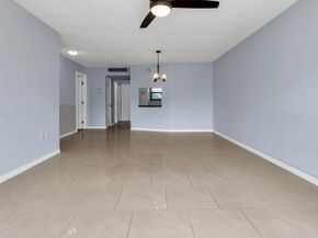 1690 NE 191st St 4051, Miami FL 33179